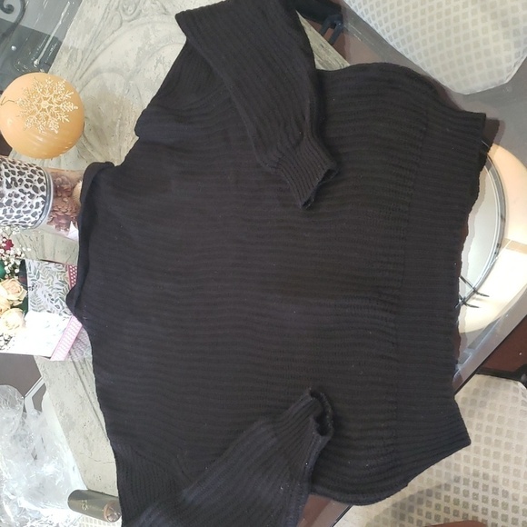 Aritzia WILFRED WAFFLE KNIT OVERSIZED CHUNKY MERINO WOOL SWEATER - Picture 5 of 7